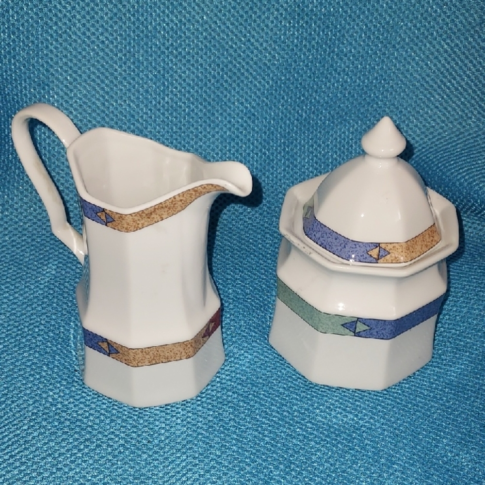 Christopher Stewart Creamer and Sugar Set. Southwest Style. Ceramic